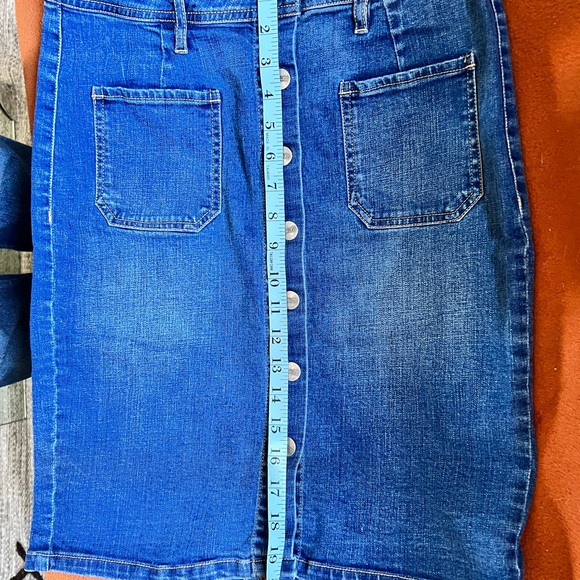 Nanette Lepore Denim Pencil Skirt - Picture 12 of 12